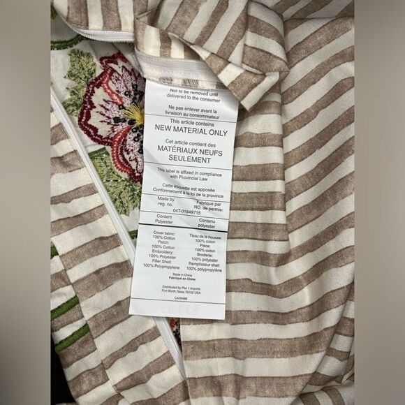 Pier 1 Imports Embroidered Americana Poppies Lumbar Pillow cover (2) - Picture 4 of 7